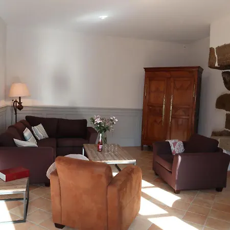 Сasa de vacaciones La Tronconnais By Interhome Les Portes du Coglais